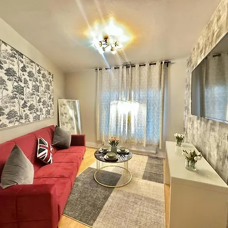 Comfortable Family London