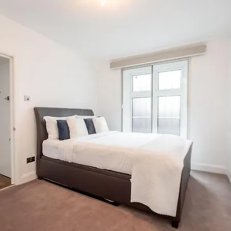 Capital Modern Two Bedroom In Chelsea Ggr * London