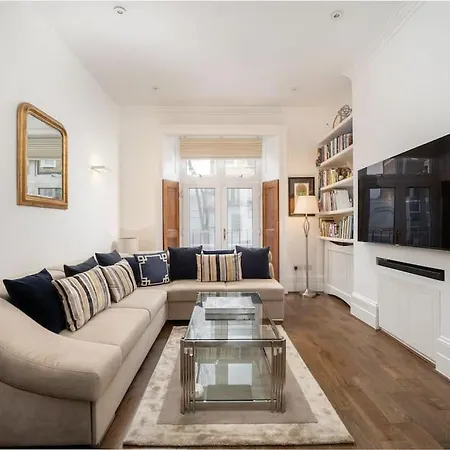 Capital Modern Two Bedroom In Chelsea Ggr Apartment London