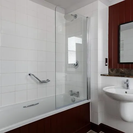 The Brewers 3* London