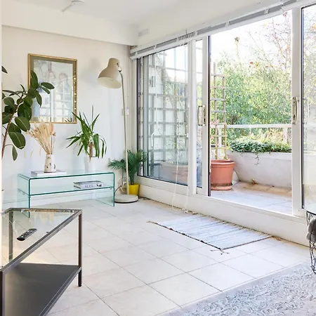 Hyde Park Terraced - Free Underground Parking Apartment
