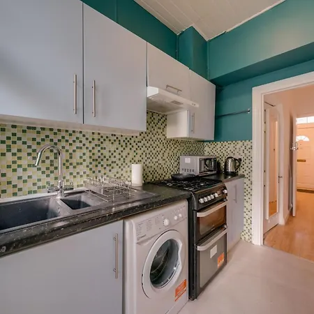 Katie's Place Apartment