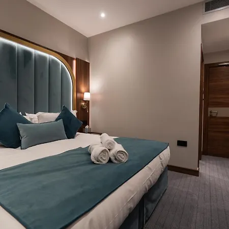 St Mark's - Merit Hotel 4*