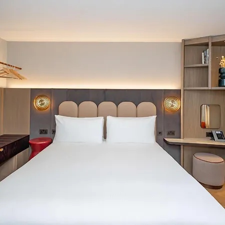 Doubletree By Hilton - Tower Of Hotel