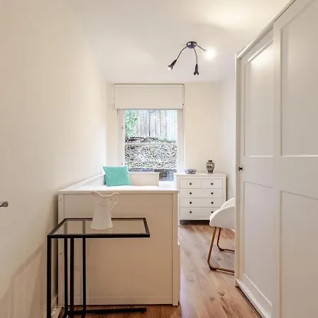 3 Bedroom Maisonette In Belsize Park, Hampstead With Private Entrance Apartment London