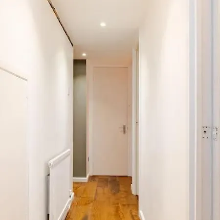 3 Bedroom Maisonette In Belsize Park, Hampstead With Private Entrance London