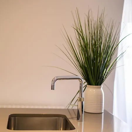 High Steet Kensington Penthouse Apartment London