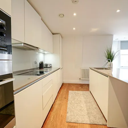 High Steet Kensington Penthouse *