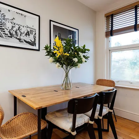 Apartment Veeve - The Fulham Palace Parkside *
