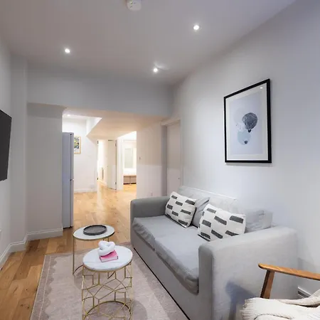 Apartment The Maddox - Serviced