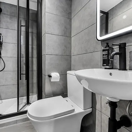 Heeton Concept - Kensington Hotel