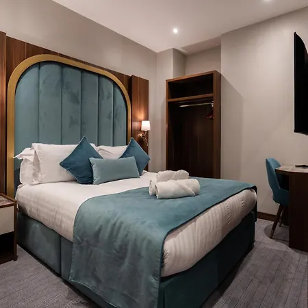 St Mark's - Merit Hotel 4*