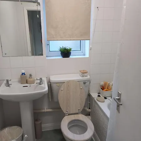 Apartment One Bedroom In Central *