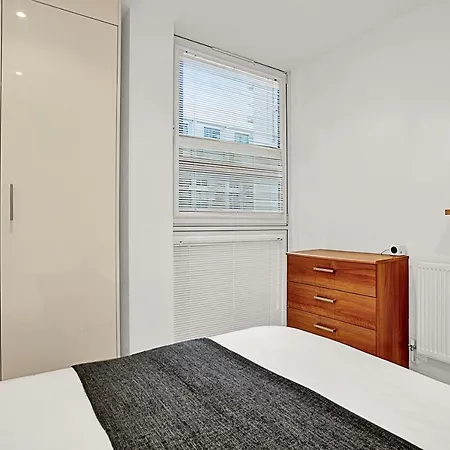 Urban Retreat Stylish 1-bed Bliss