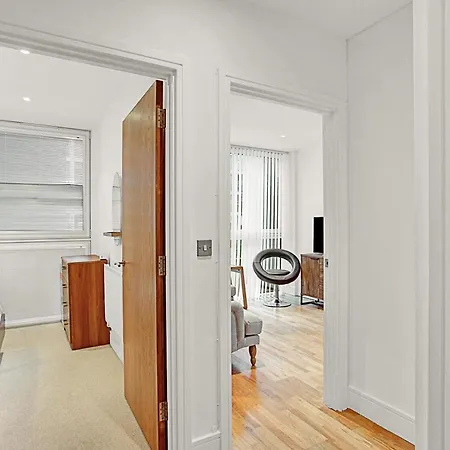 Urban Retreat Stylish 1-bed Bliss Apartment London