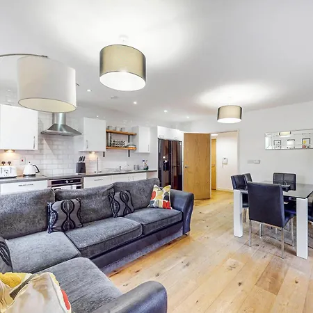 Modern 2bed - 5min To Highbury & Islington Station Apartment *