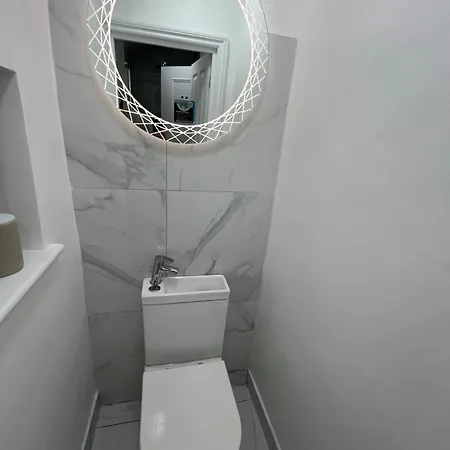 Stunning 2 Bed In Brixton London