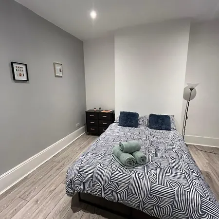 Stunning 2 Bed In Brixton Apartment London