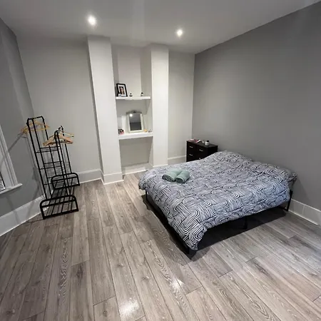 Stunning 2 Bed In Brixton London