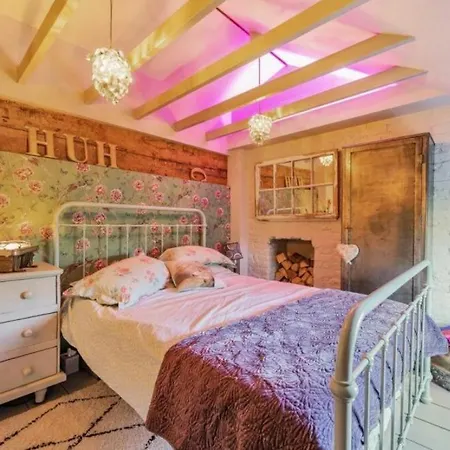 Charming Dulwich Apartment