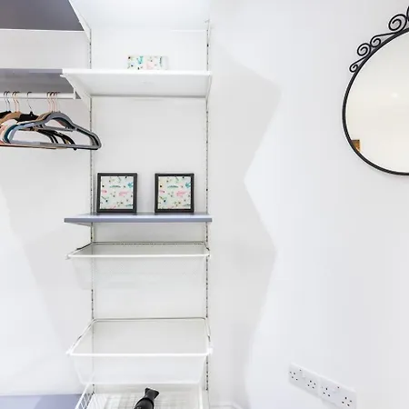Three Bedroom 3 Bathroom In Kensington