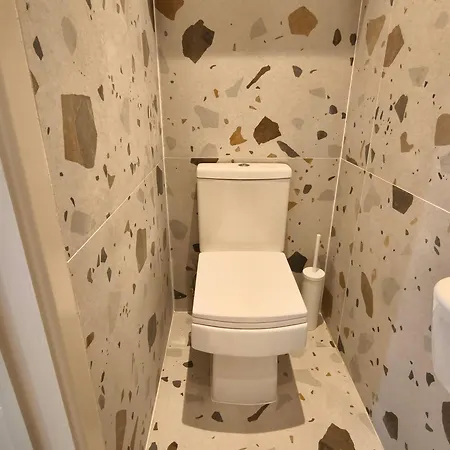 Morden Stratford Studio 2 * London