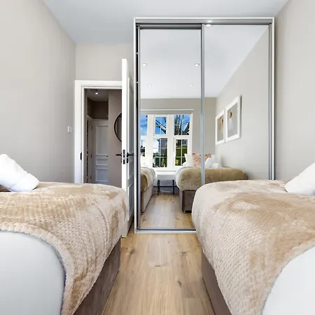 Apartment Luxury At Golders - Unico Residences London