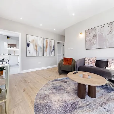 Apartment Luxury At Golders - Unico Residences London