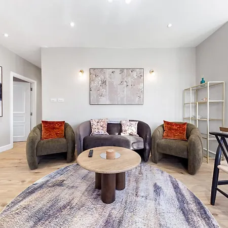 Luxury At Golders - Unico Residences * London