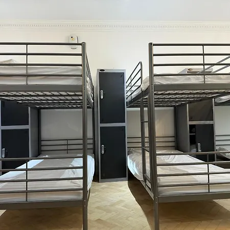 365 Hostel