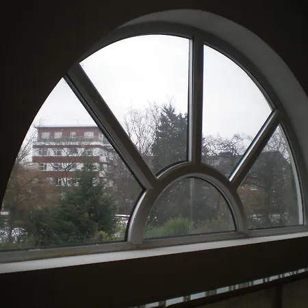 365 Hostel *
