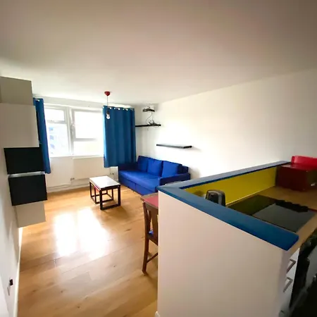 Beautiful Shoreditch Apartment