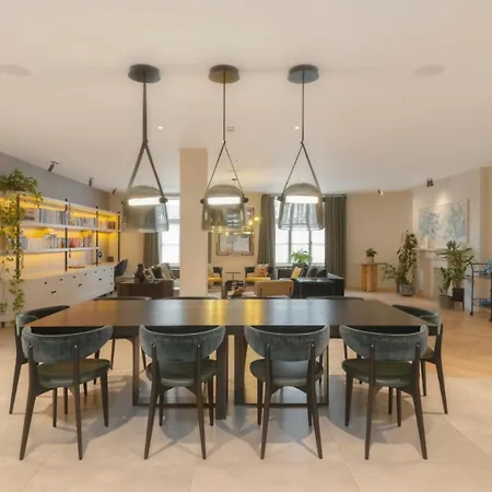 Soho Apartment *