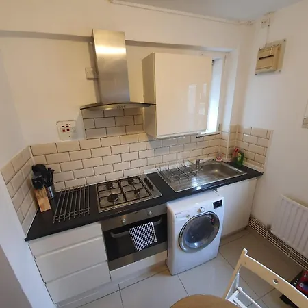 Guest house Hoxton E2 *