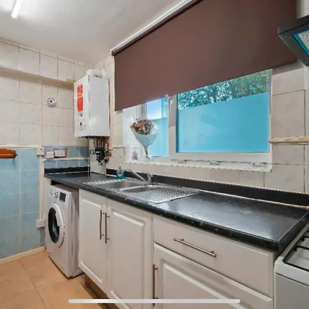 Budget In Homestay London