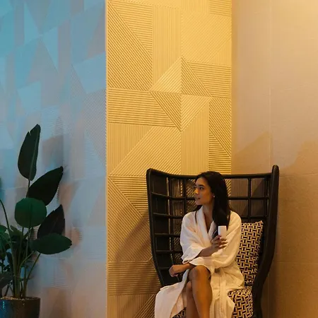 Montcalm East, Autograph Collection Hotel 5*