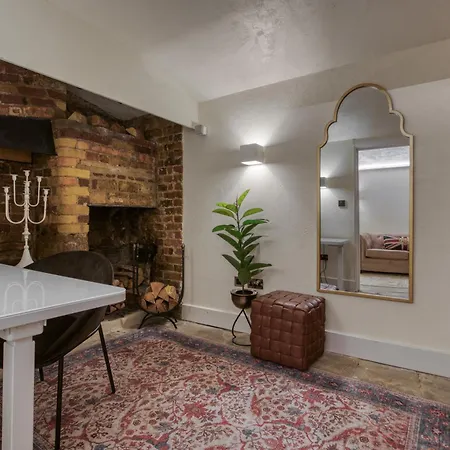 Villa Historic Cubitt 3bd 3ba Gem W Steam London