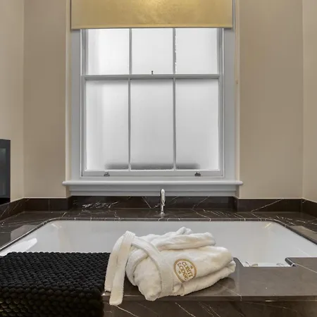 Historic Cubitt 3bd 3ba Gem W Steam * London