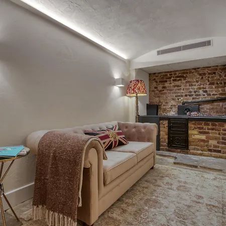 Historic Cubitt 3bd 3ba Gem W Steam * London