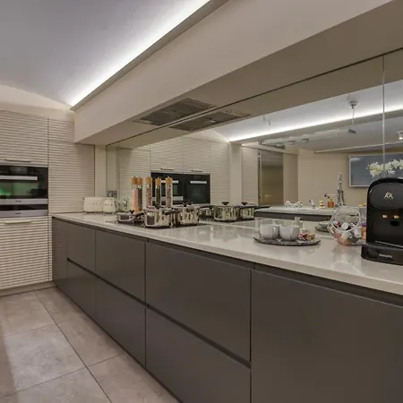 Villa Historic Cubitt 3bd 3ba Gem W Steam *