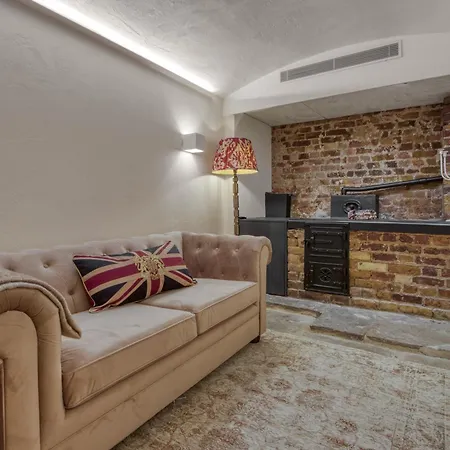 Villa Historic Cubitt 3bd 3ba Gem W Steam *