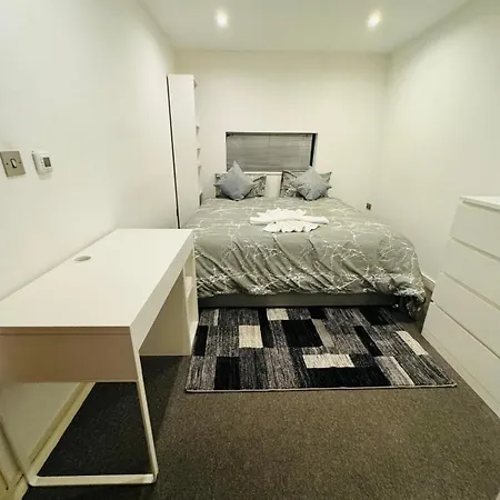 Kings Cross Nest 3 Bedroom London