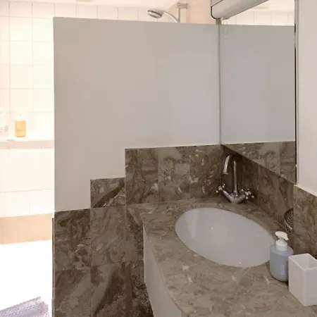 Apartment Holly Lodge Coach House By Interhome *