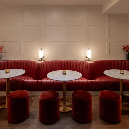 Rockwell East-tower Bridge 4*