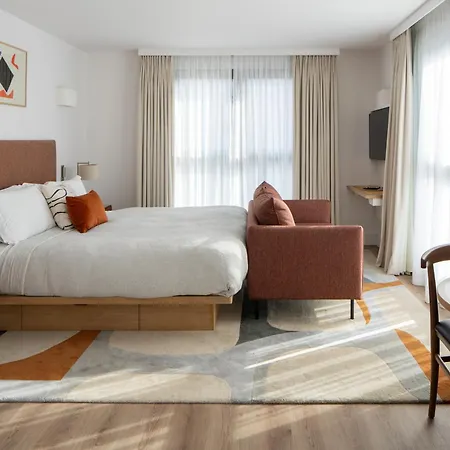 Rockwell East-tower Bridge Hotel Londra