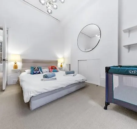 Daire Portobello Large Snug Londra