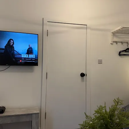 Beautiful In Apartment London