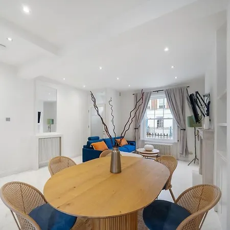 New Stylish 3-bed Pimlico House Near Big Ben Holiday home *