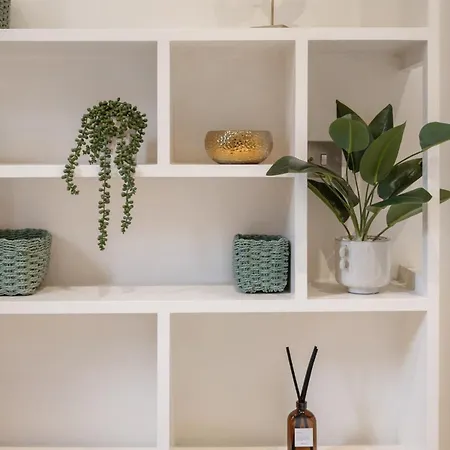 New Stylish 3-bed Pimlico House Near Big Ben *