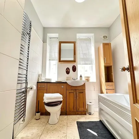Luxury One Bedroom In Baker Street *